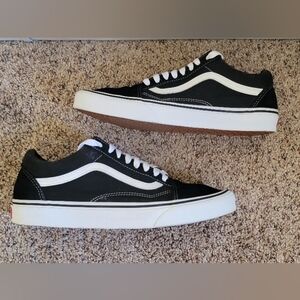 Vans Old Skool Unisex Adult Sneakers US Men’s 8.5 Women’s 10